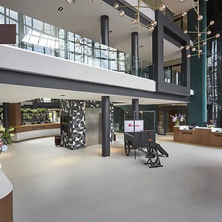 Corendon Urban Amsterdam Schiphol Airport Hotel 4*